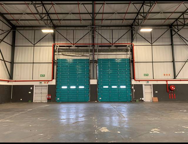 3,450M² FACTORY TO LET IN EPPING INDUSTRIAL